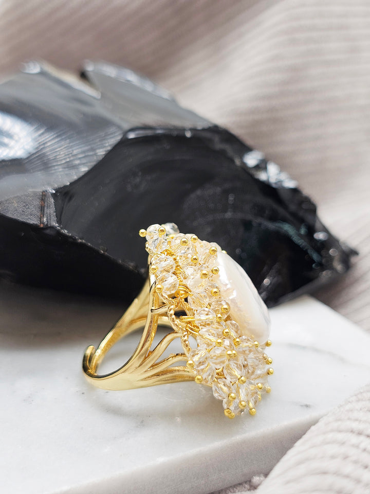 Romantic Style Floral Freshwater Pearl With Crystal Cocktail Ring SR009
