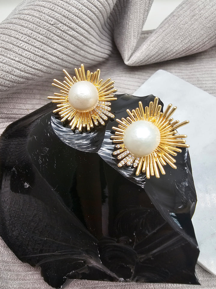 Gold-Tone Freshwater Pearl Sunburst Statement Stud Earrings SE025