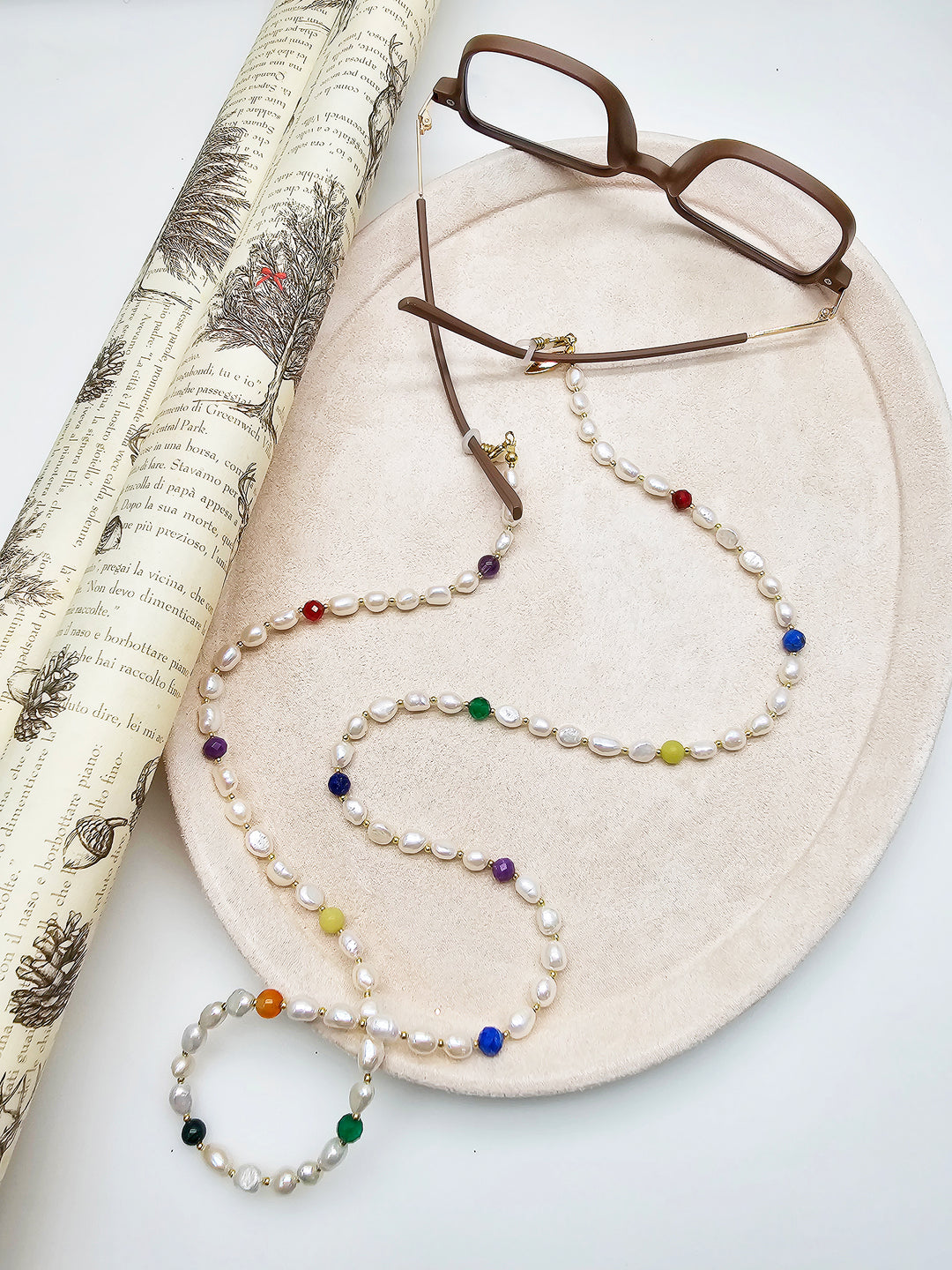 Freshwater Pearl With Colorful Gemstone Eye Glasses Chain SN042