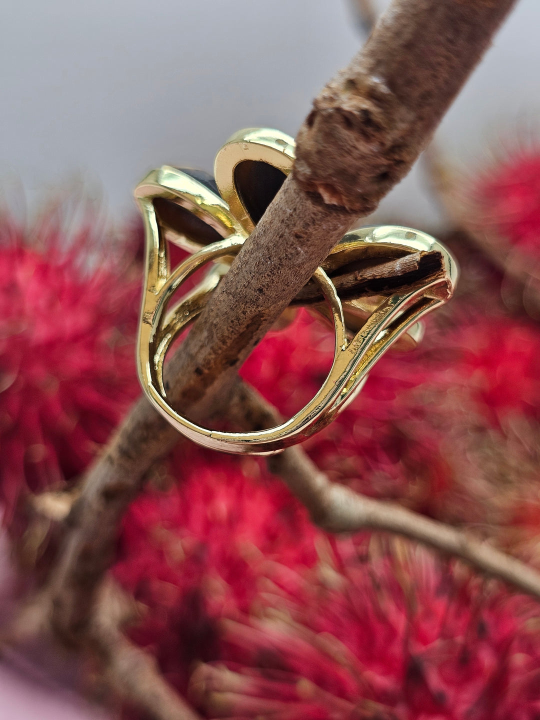 Flower Shaped Tiger-eye Stone Cocktail Ring SR003
