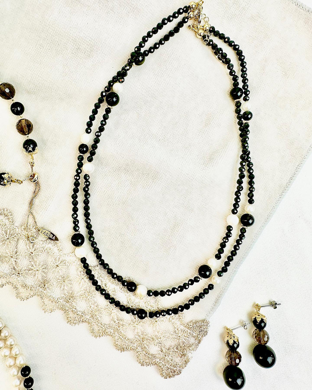 Black Obsidian And Freshwater Pearl Double Strands  Necklace KN056