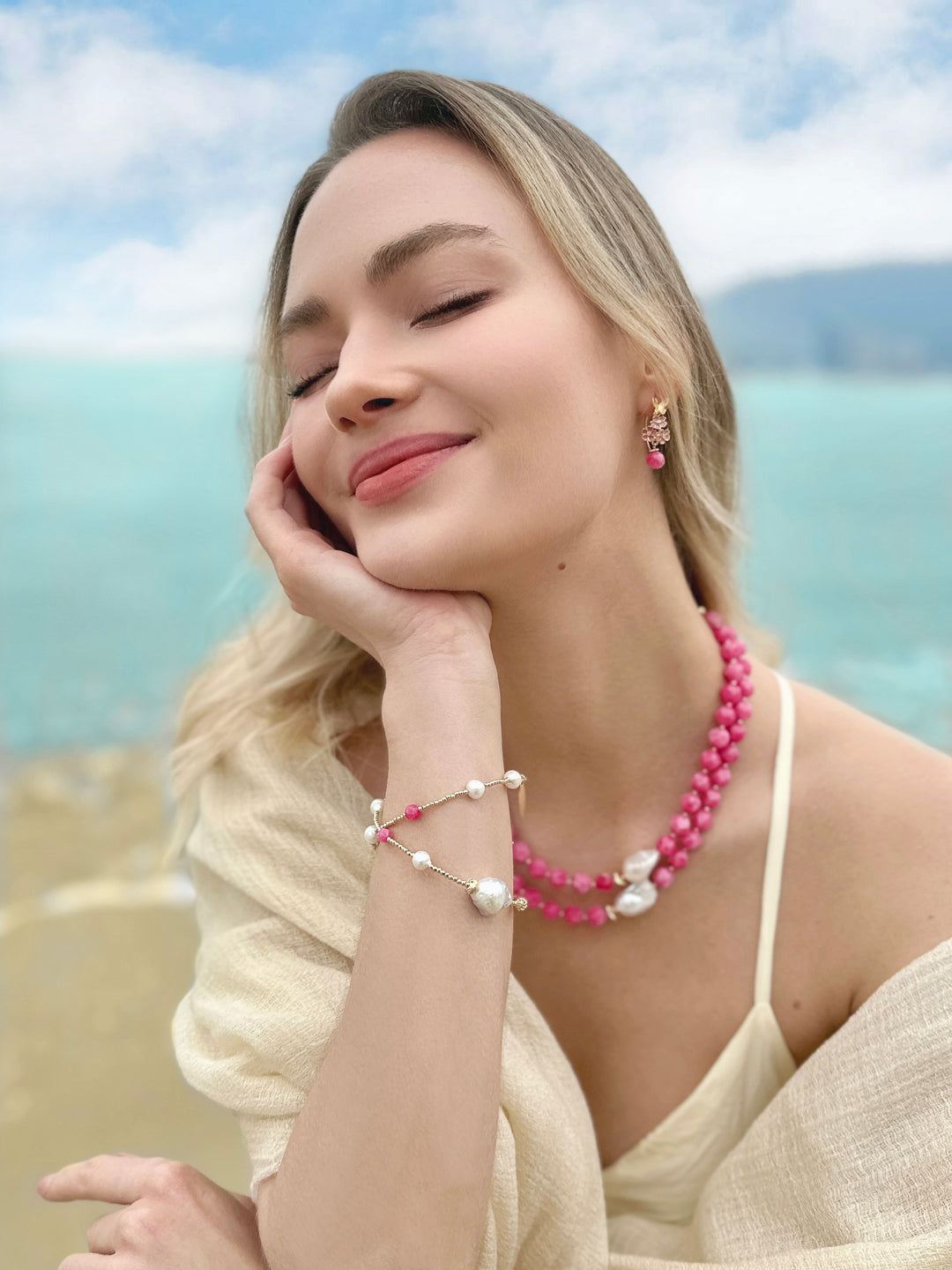 Baroque Pearls With Pink Gemstones Double Layers Bracelet/ Choker LB001 - FARRA