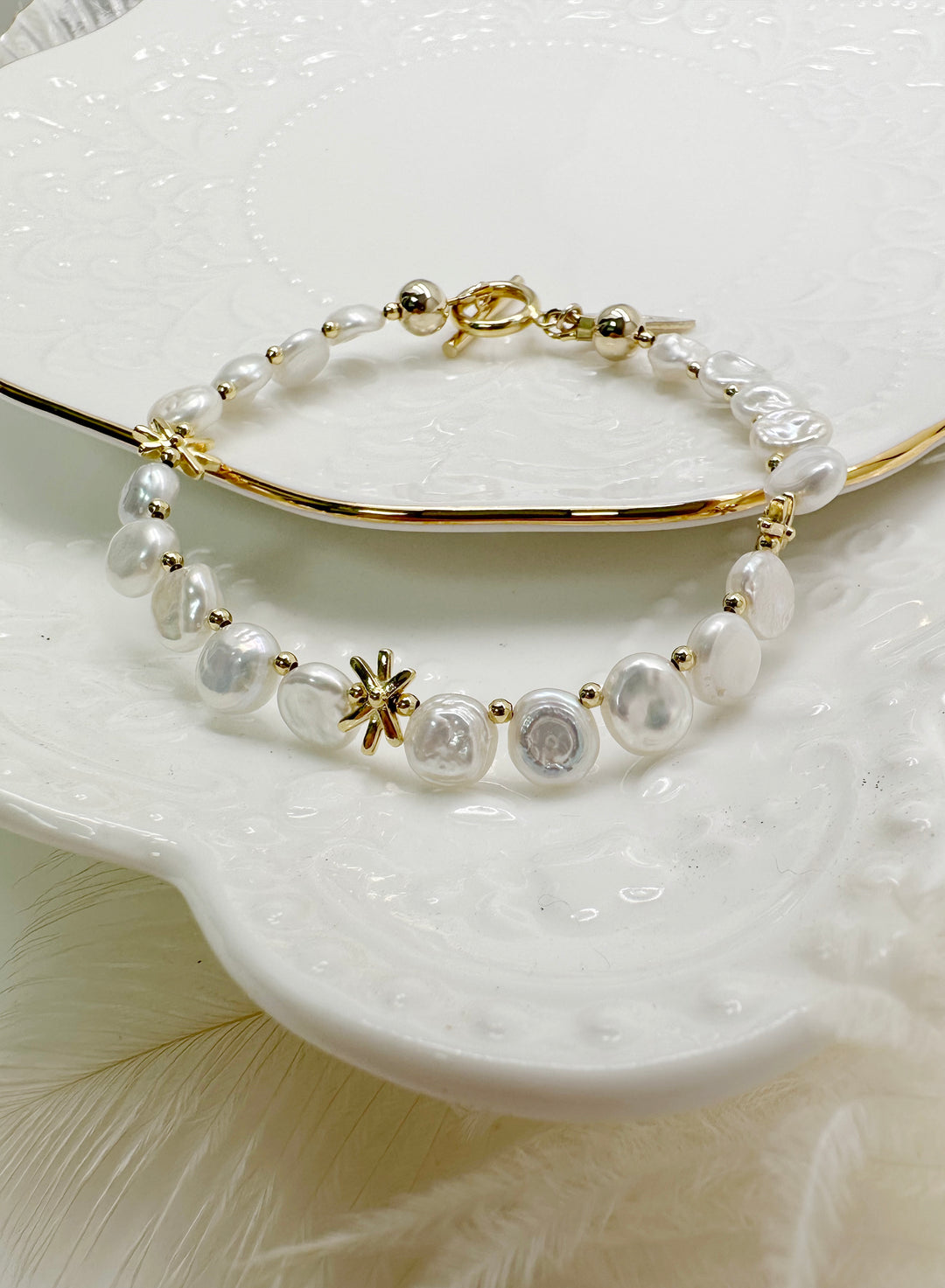 Flower Petals Freshwater Pearls Bracelet KB001 - FARRA