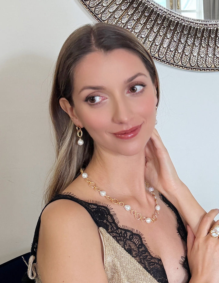 Timeless Freshwater Pearl Dangle Earrings RE030