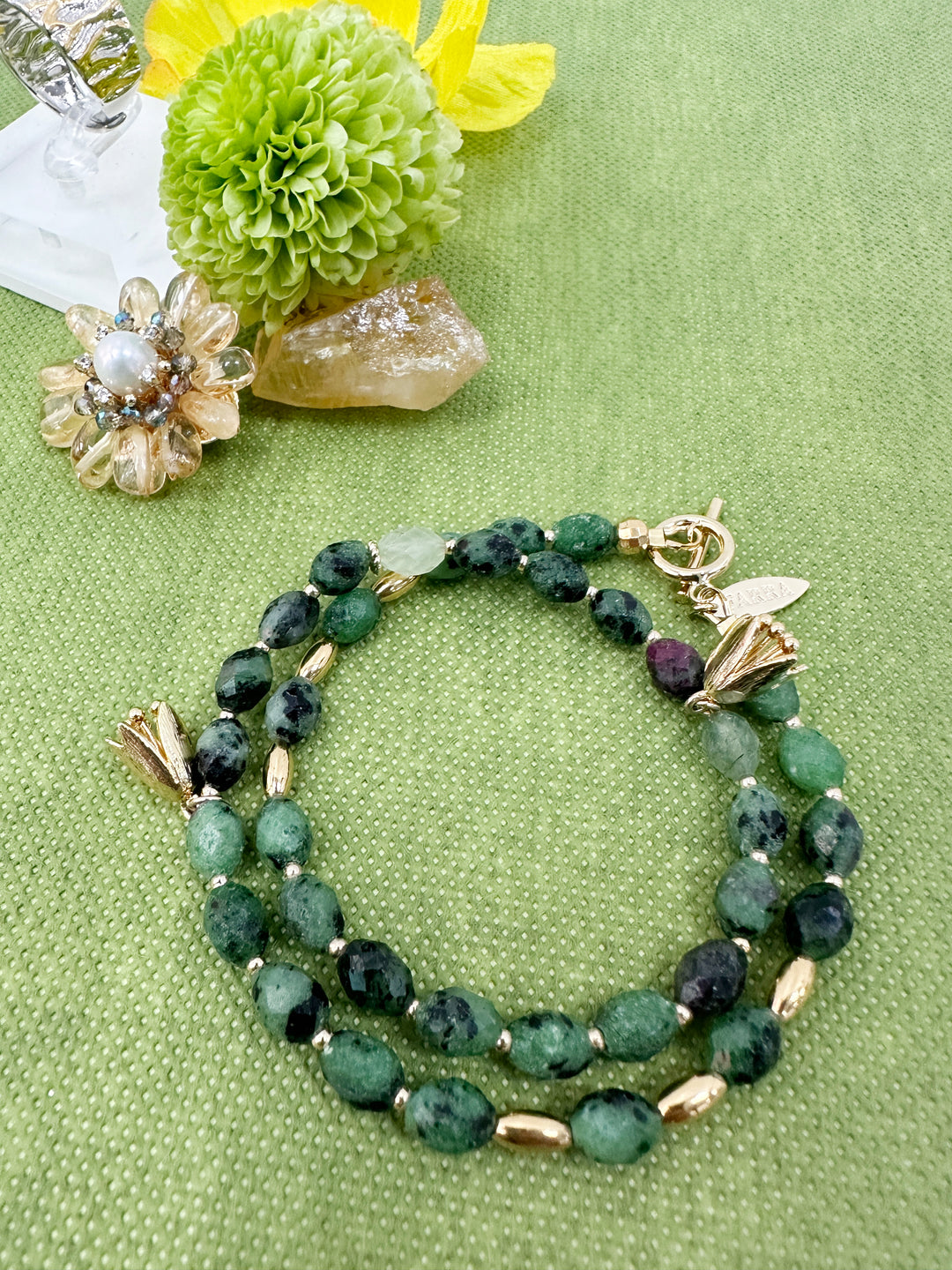 Double Layers Green Gemstone Bracelet/Choker LB014