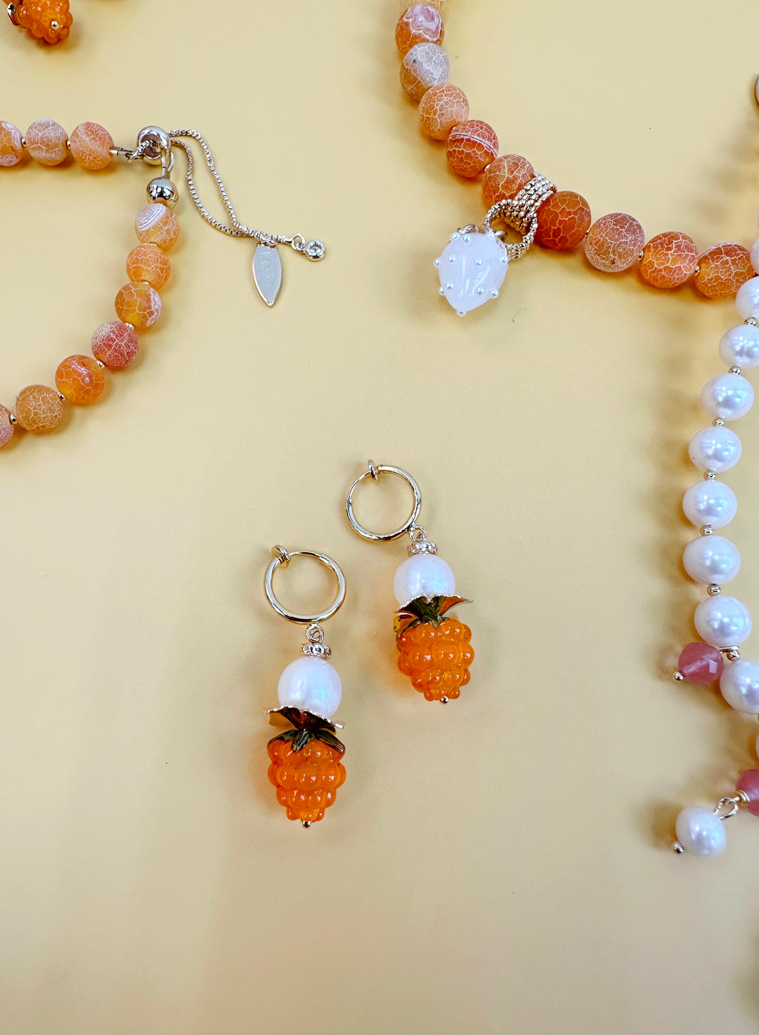 Freshwater Pearls with Orange Rasberry Clip-on Earrings JE008 - FARRA