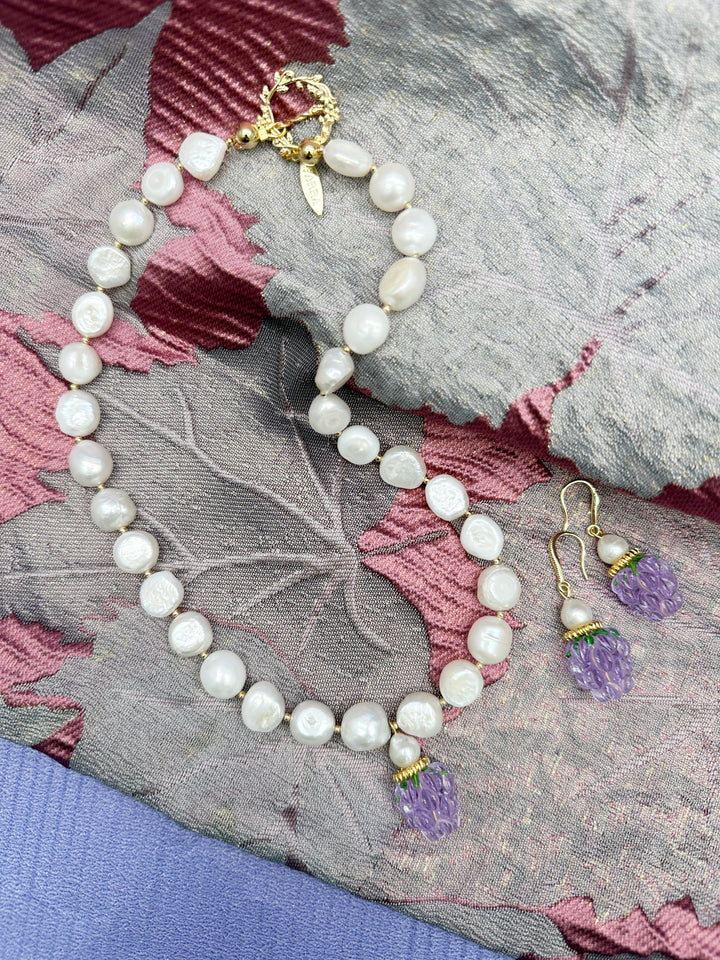 Irregular Freshwater Pearls With Purple Raspberry Pendant Necklace/Choker LN017