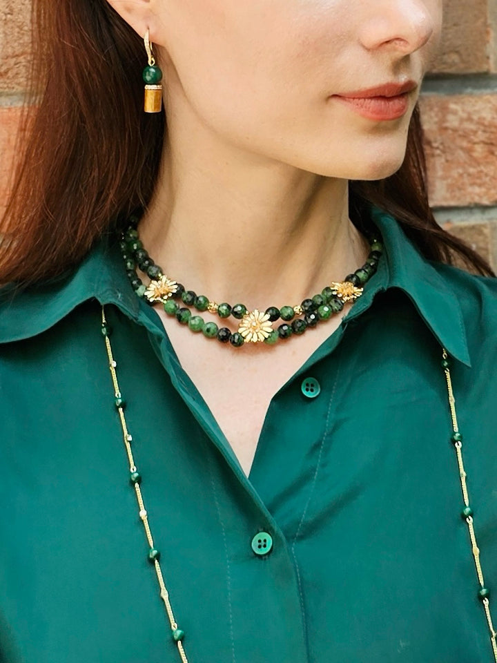 Green Gemstone With Daisy Flower Statement Necklace NN039