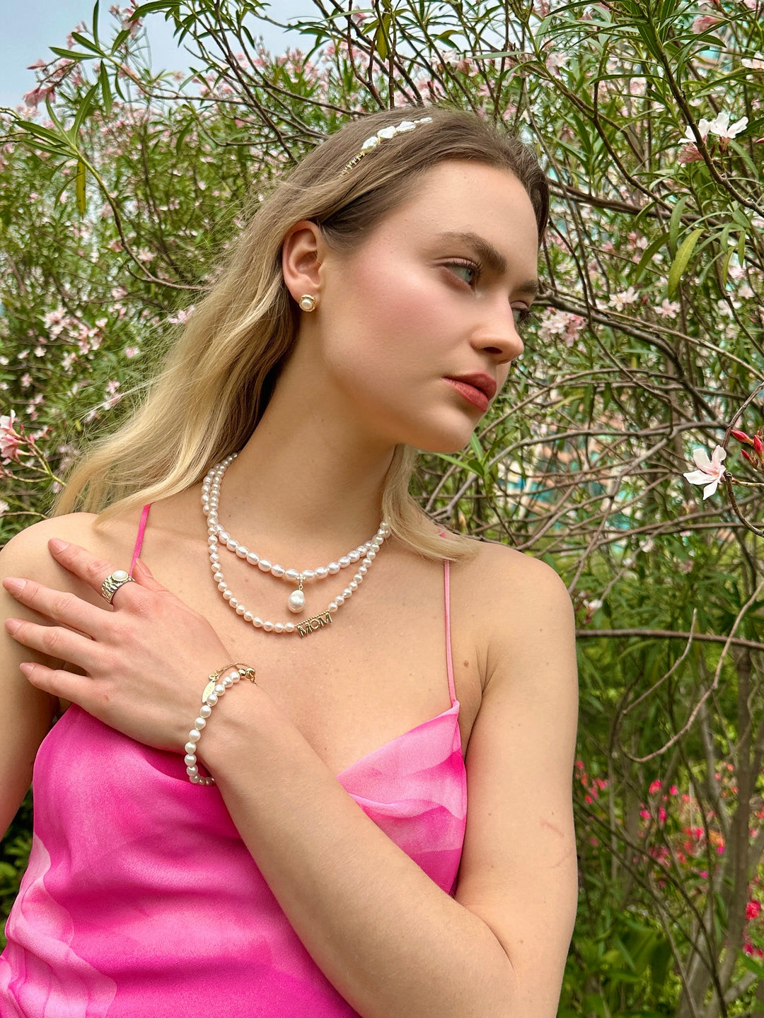 Must-have Freshwater Pearls Beaded Adjustable Bracelet LB015 - FARRA