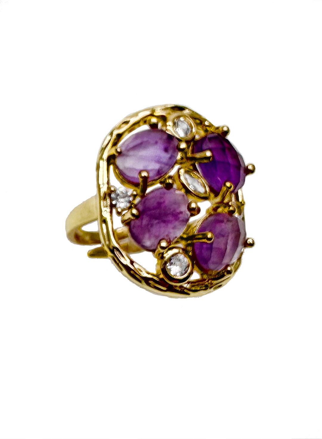 Introducing our exquisite Amethyst and Zircon Ring, model KR006 – a mesmerizing blend of elegance and charm.