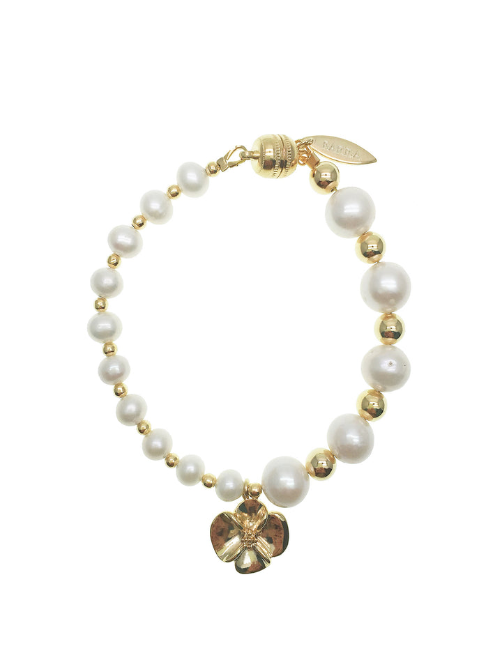 Freshwater Pearls Floral charm Bracelet MB124 - FARRA