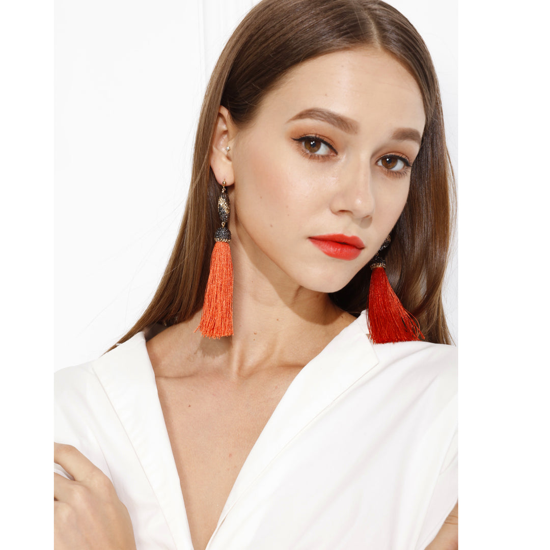 Flat Round Rhinestone With Red Tassel Earrings ME033