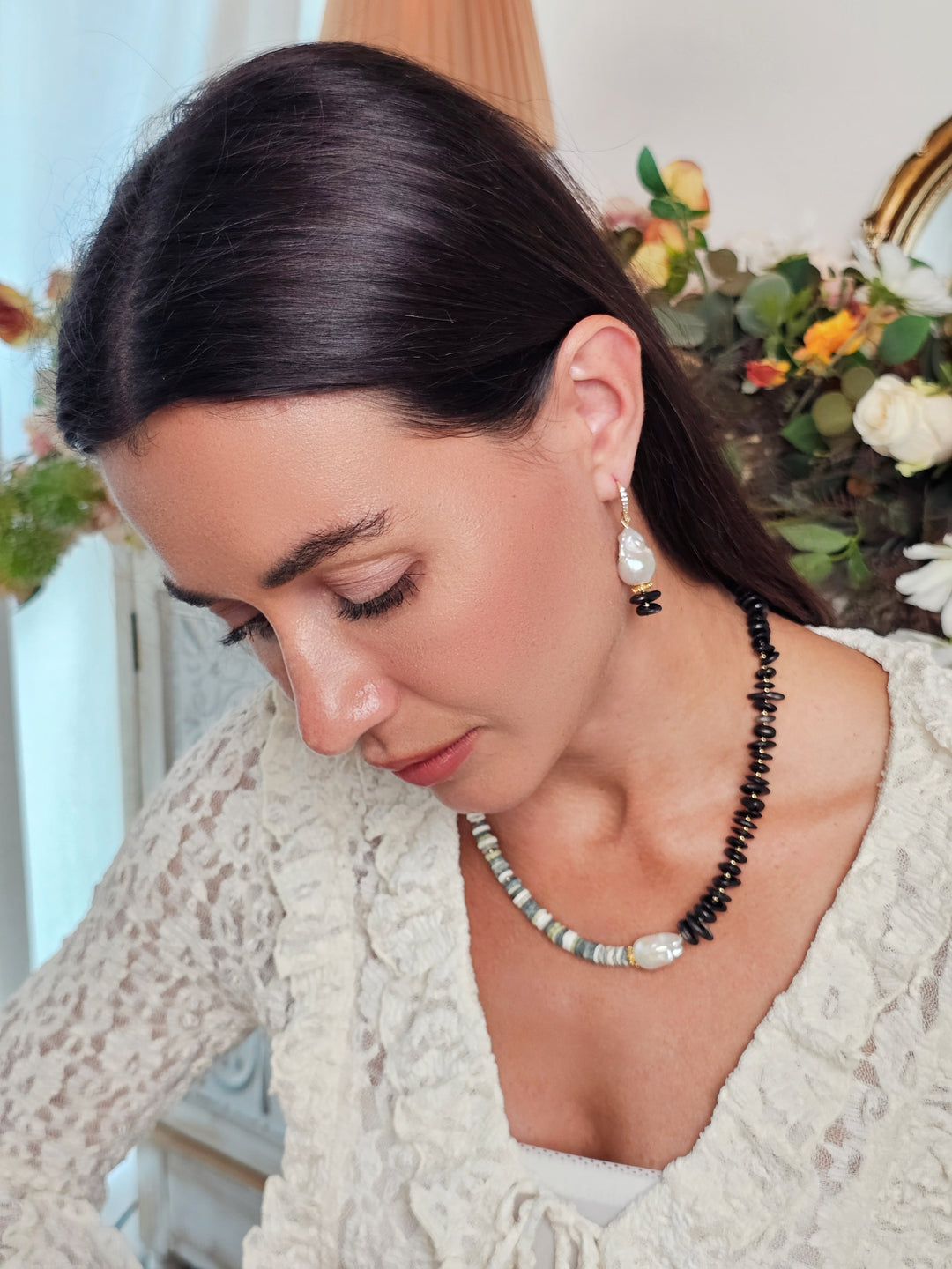 Black Tourmaline And Shells With Baroque Pearl Necklace QN042