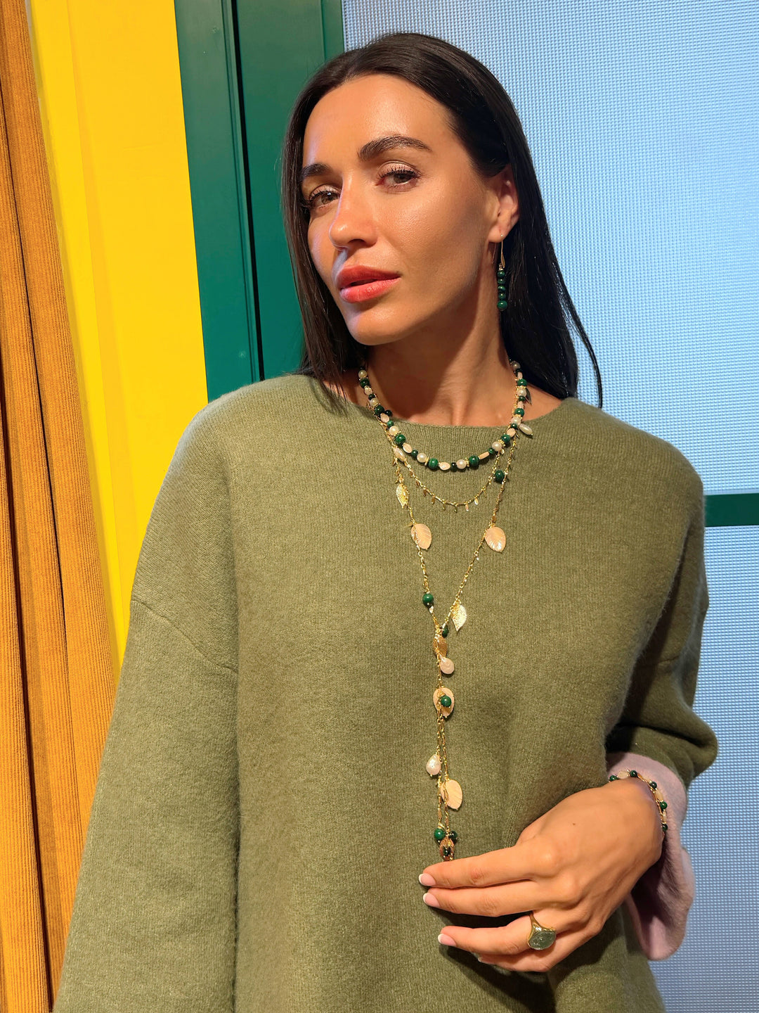Natural-Inspired Pearl With Shell Leaves And Malachite Open Ended Necklace SN029