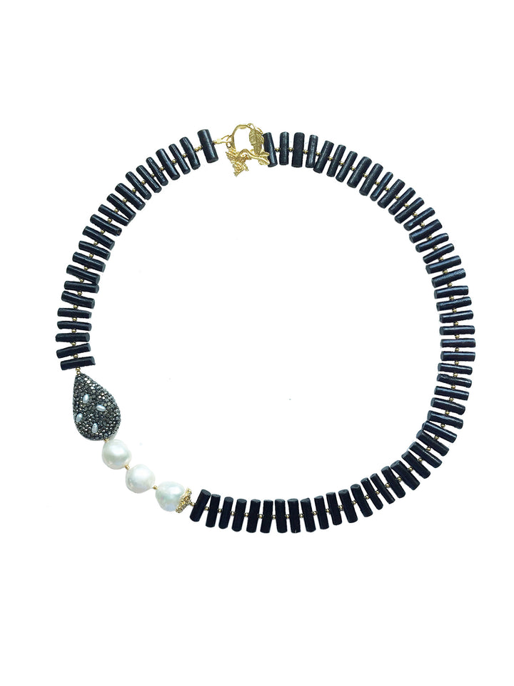 Collier perles d'eau douce &amp; corail noir naturel MN008