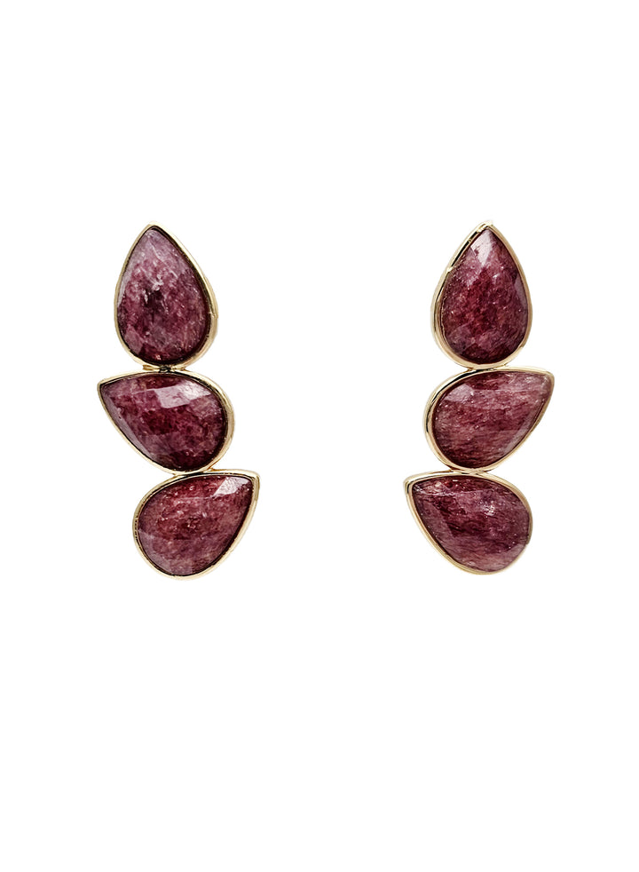 Teardrop Strawberry Quartz Stud Earrings NE016