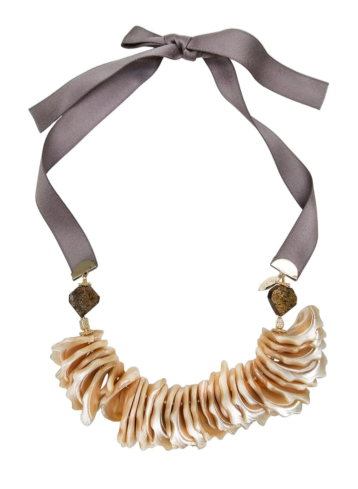 Giant Shell Pendant with Silk Ribbon Statement Necklace QN010