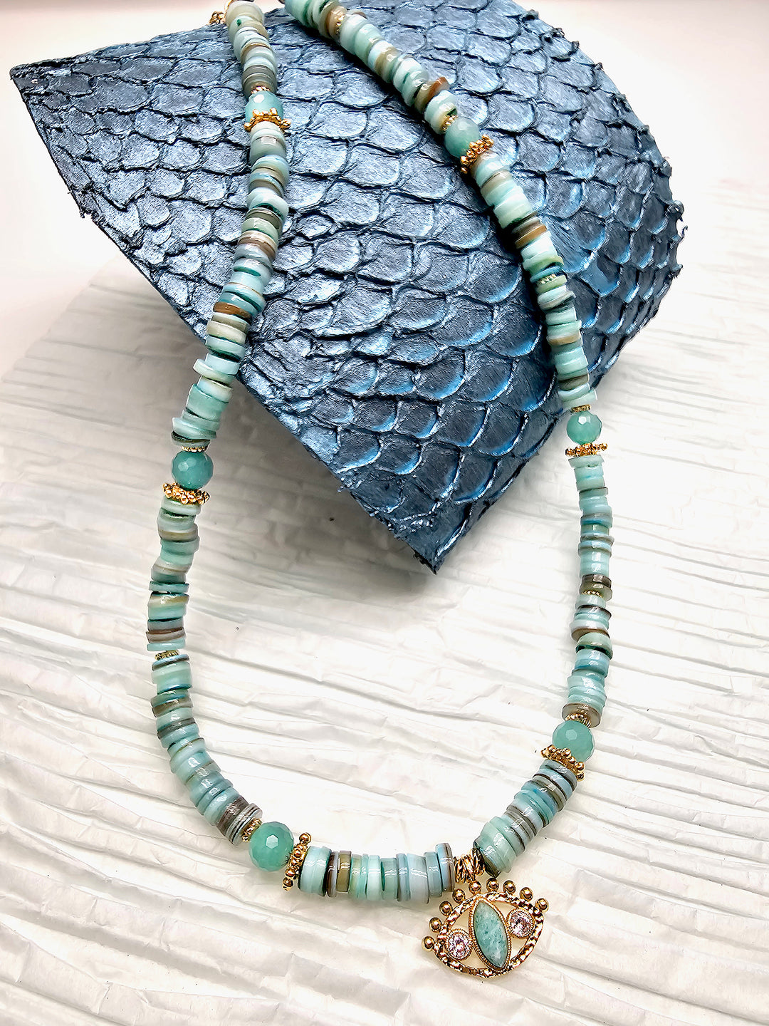 Green Shell With Turkish Evil Eye Pendant Necklace RN003