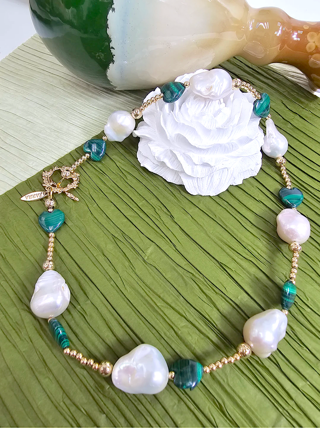 Baroque Pearls With Heart Shaped Malachite Necklace NN032
