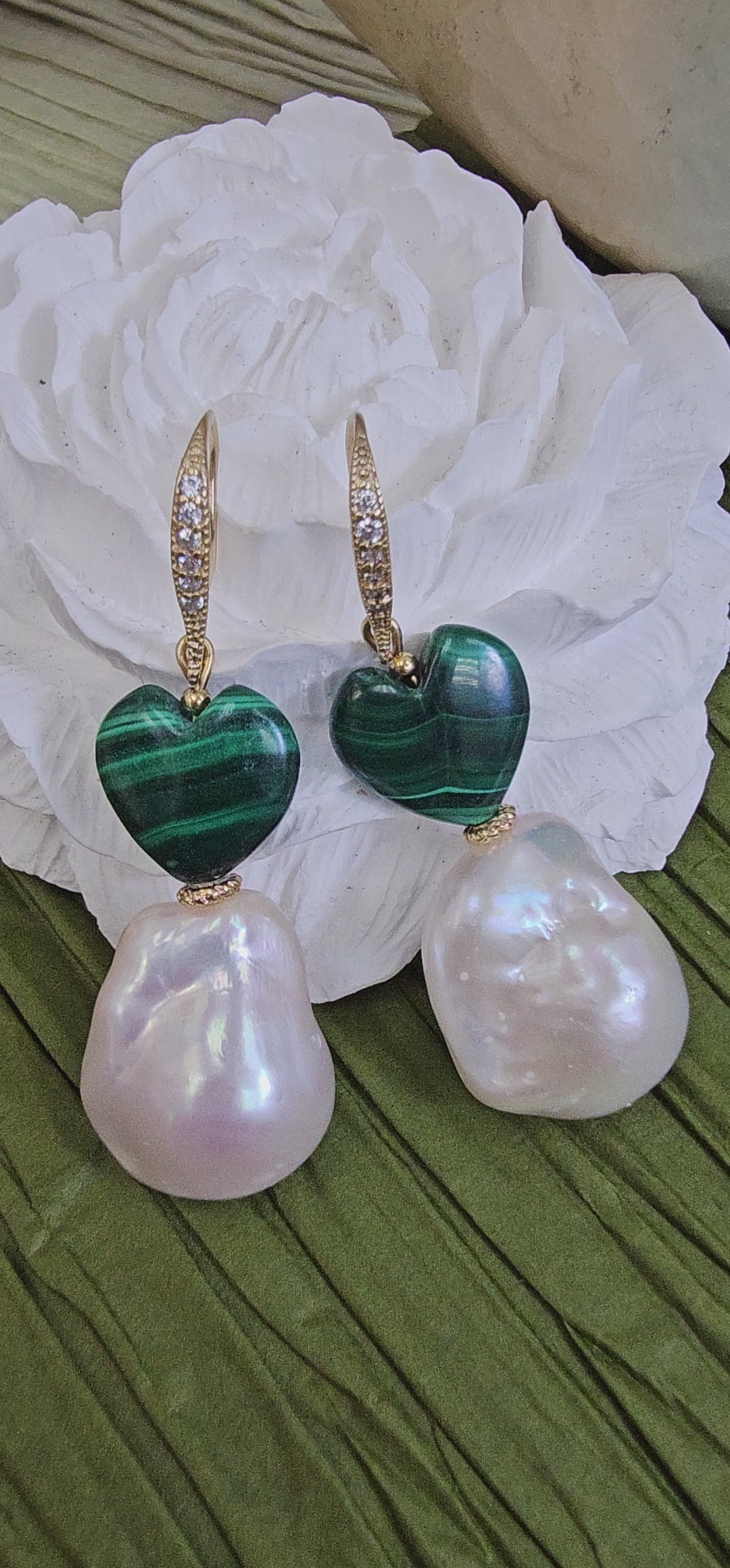 Natural Baroque Pearls With Heart Malachite Earrings NE028