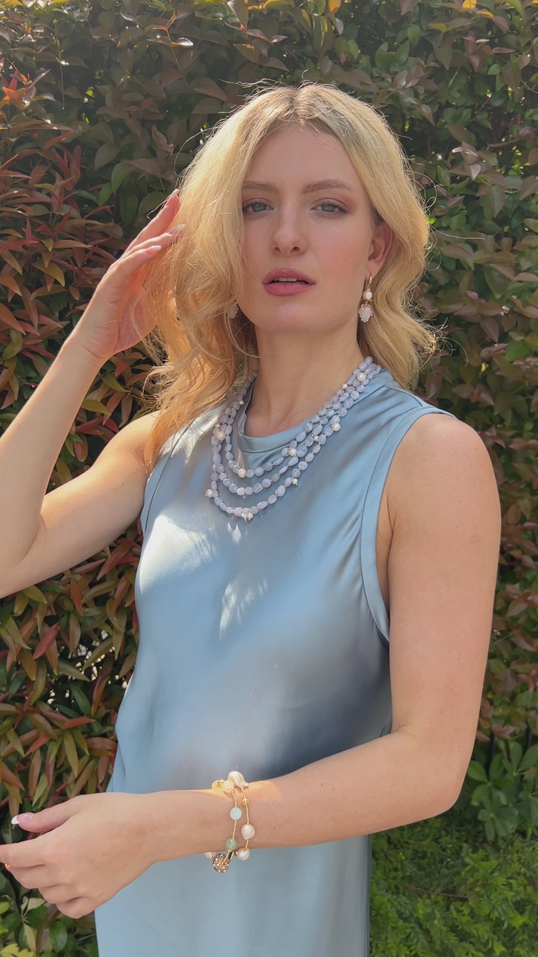 Agate de dentelle bleue multicouche avec collier de perles JN033
