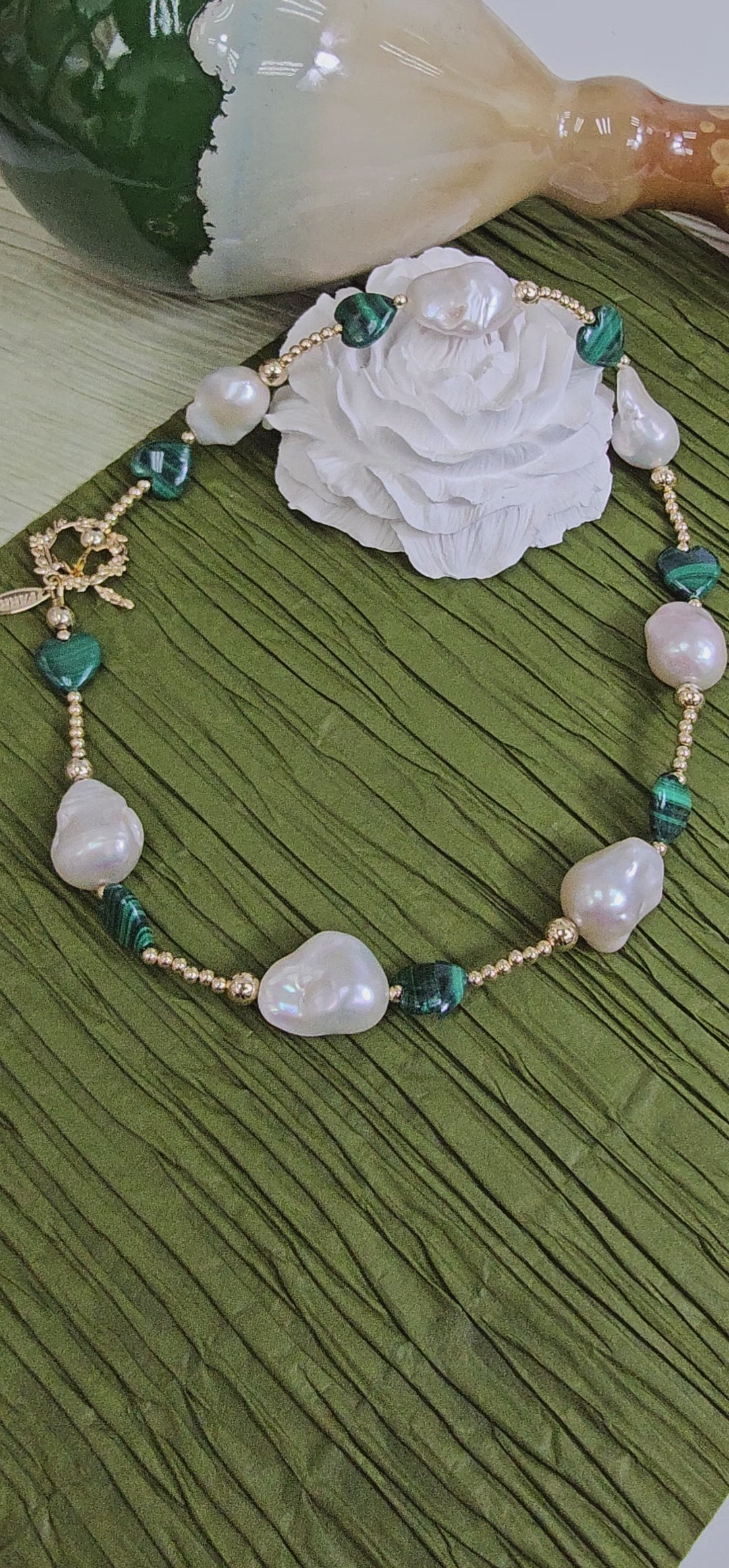 Baroque Pearls With Heart Shaped Malachite Necklace NN032