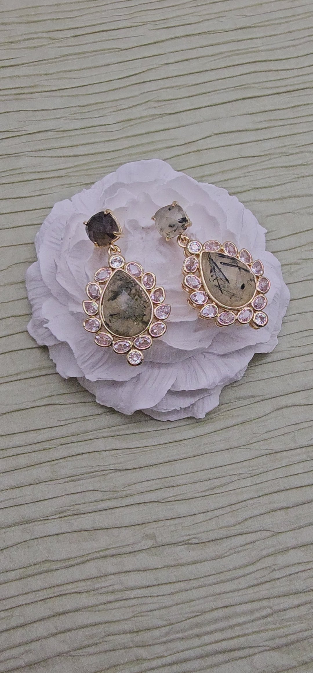 Prehnite Statement Earrings NE034