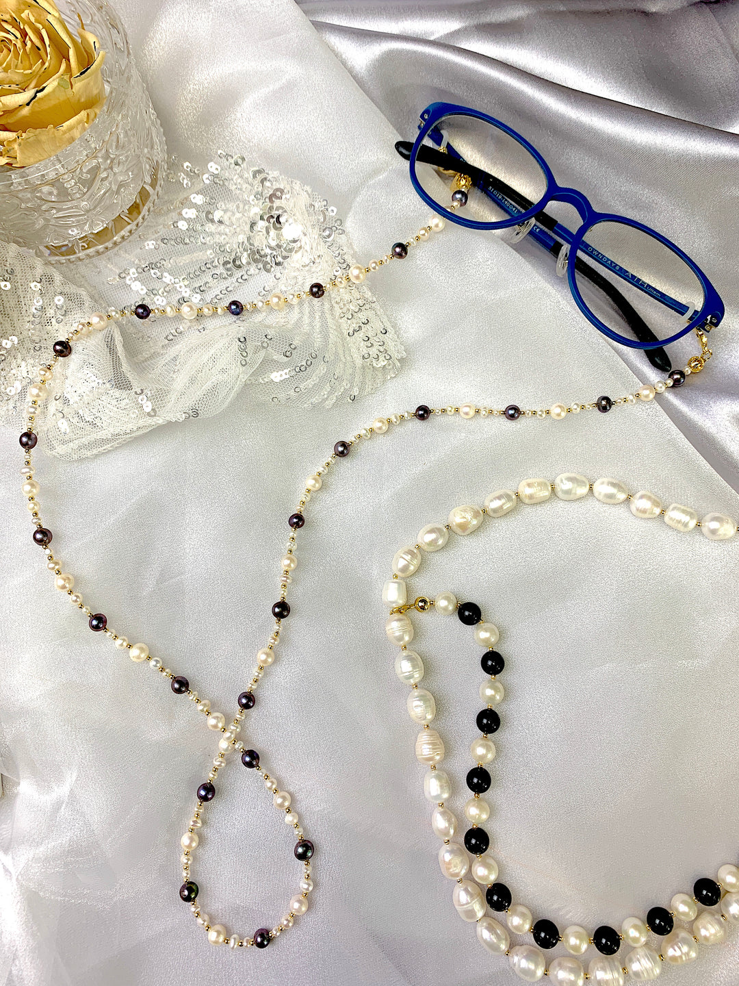 Freshwater Pearls With Black Pearls Glasses Chain FN020 - FARRA